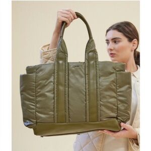 Caraa Baby Tote - EUC